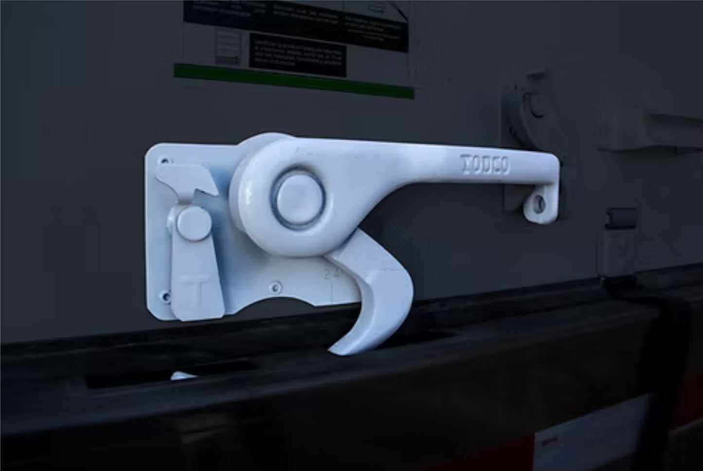 Cerrojo Para Puerta Cortina Todco